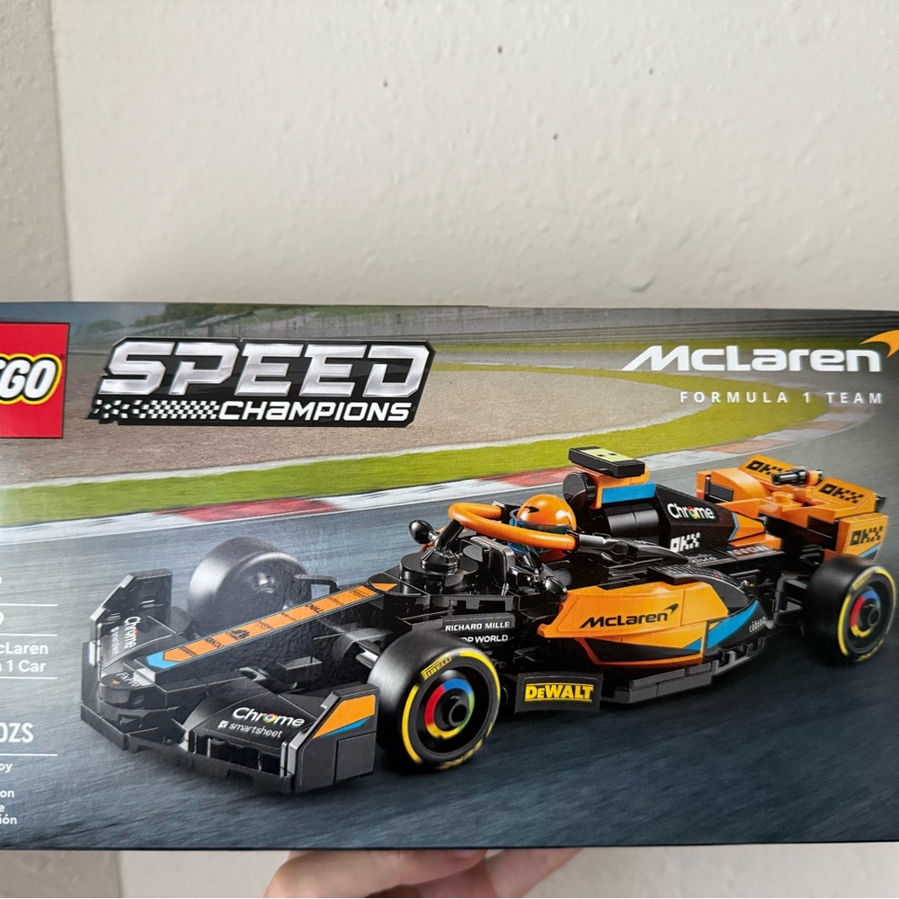 LEGO Speed Champions McLaren Formula 1 Car - Black and Orange